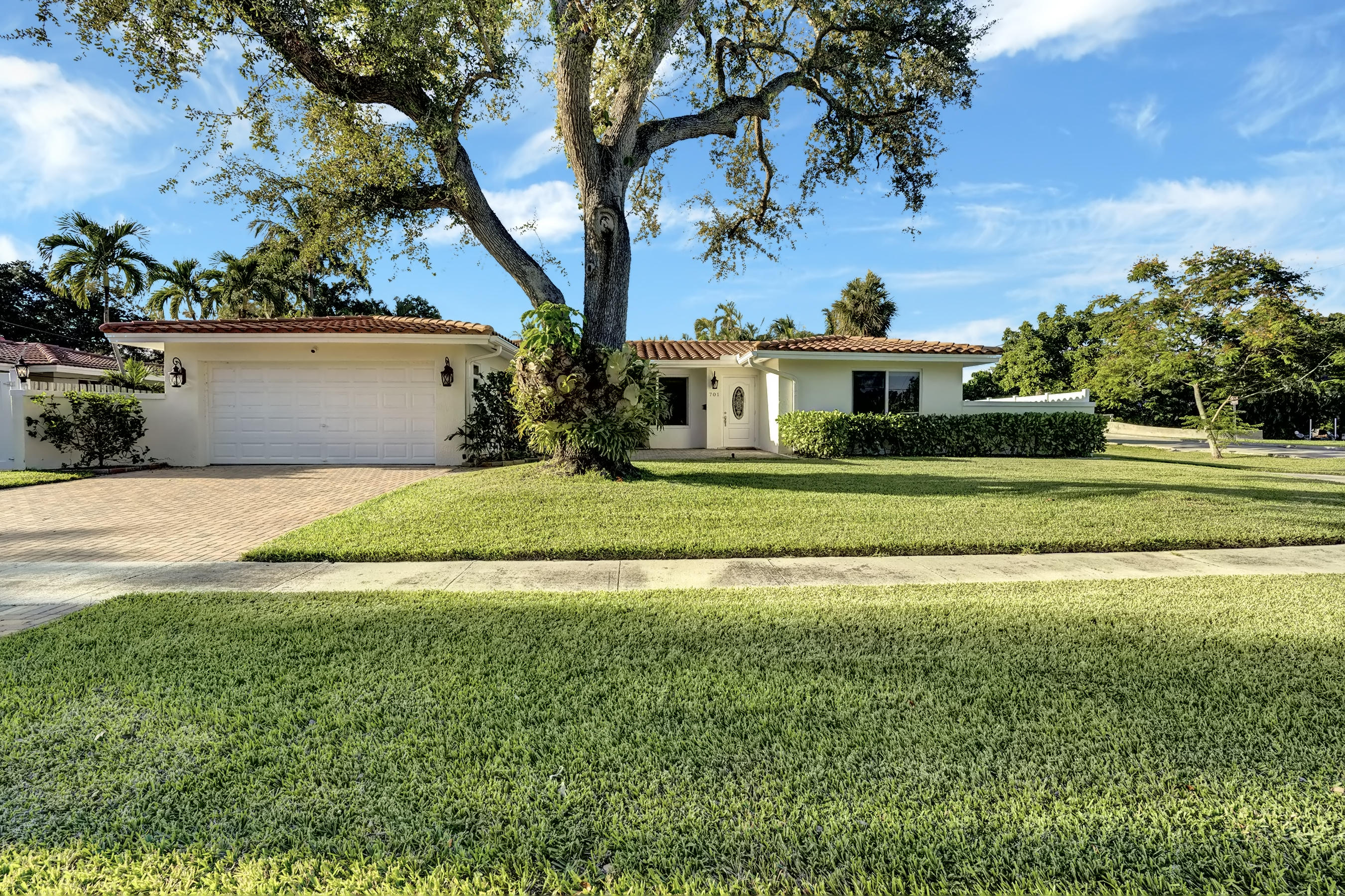701 West Royal Palm Road Boca Raton, FL 33486 - Photo 2 of 28 Corner Lot on Canal