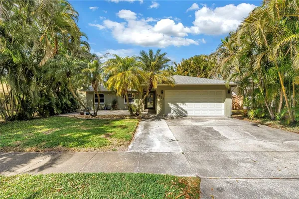 $520,000 | 6821 Circle Creek Drive, Pinellas Park, FL 33781