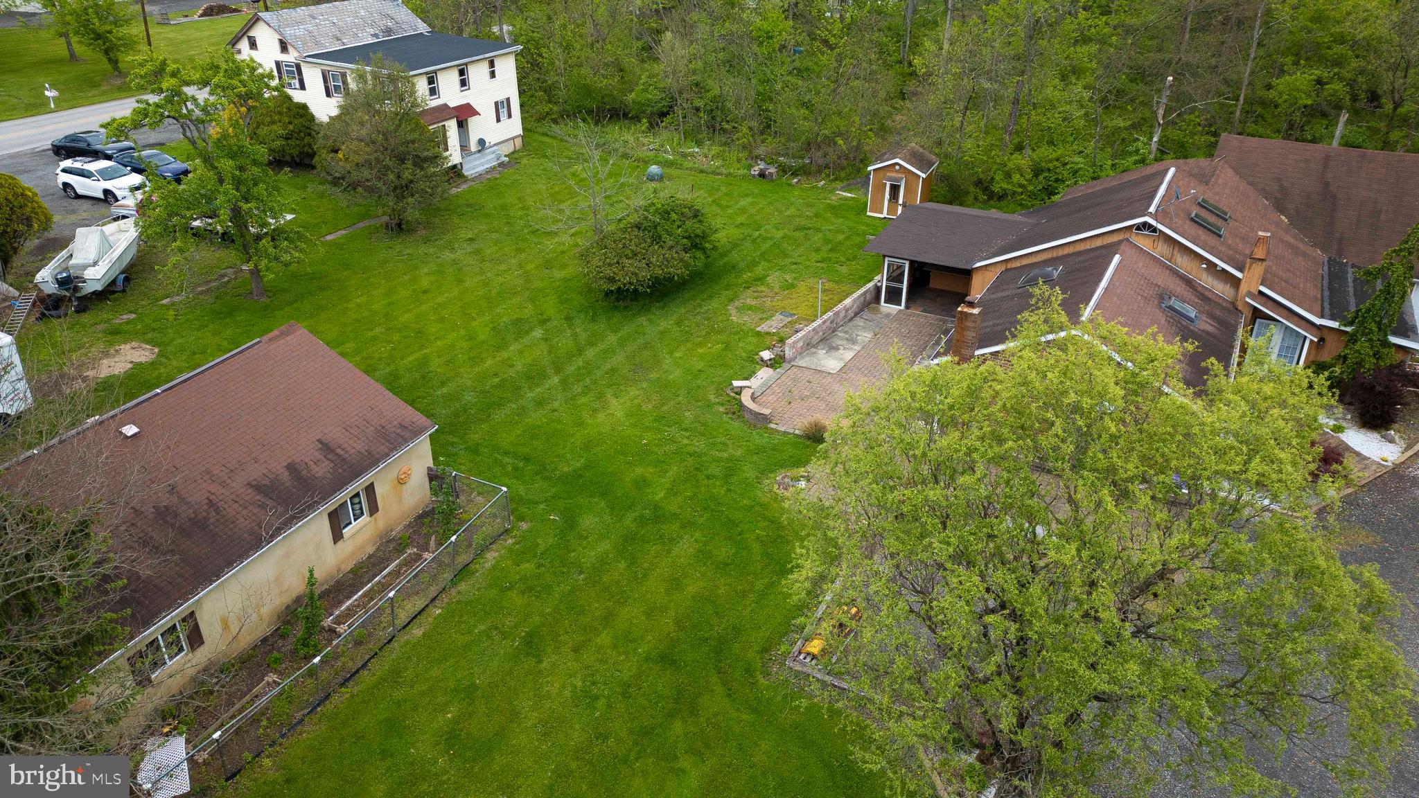 271 Old Croton Road Flemington, NJ 08822 - Photo 33 of 34 a aerial view of a house with a yard