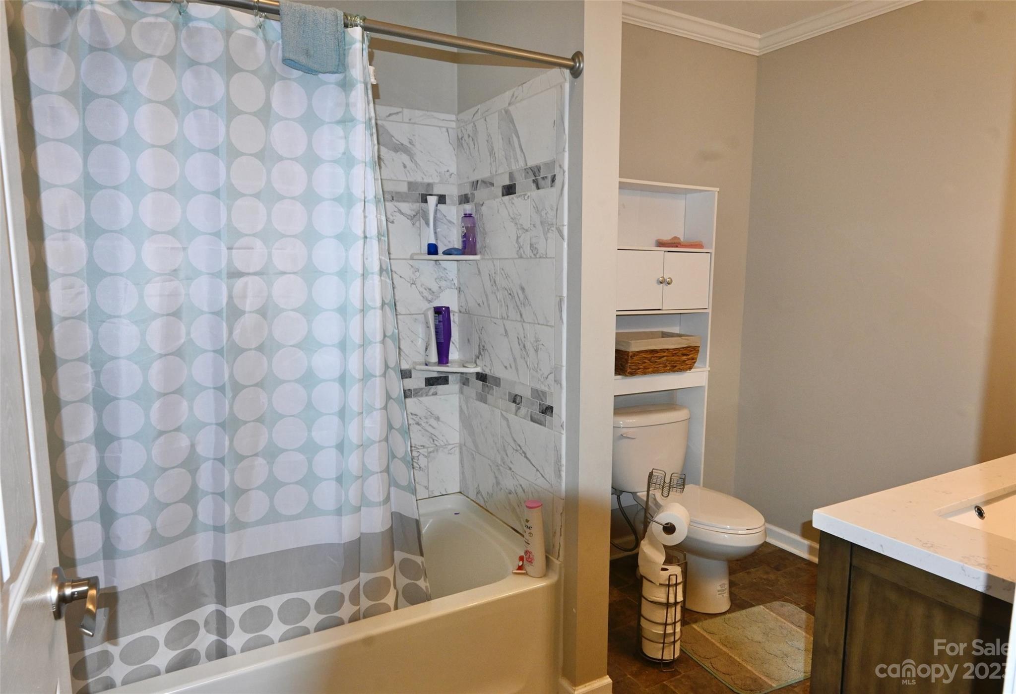 336 Mt Tabor Church Road Union, SC 29379 - Photo 22 of 37 a bathroom with a bathtub and a toilet