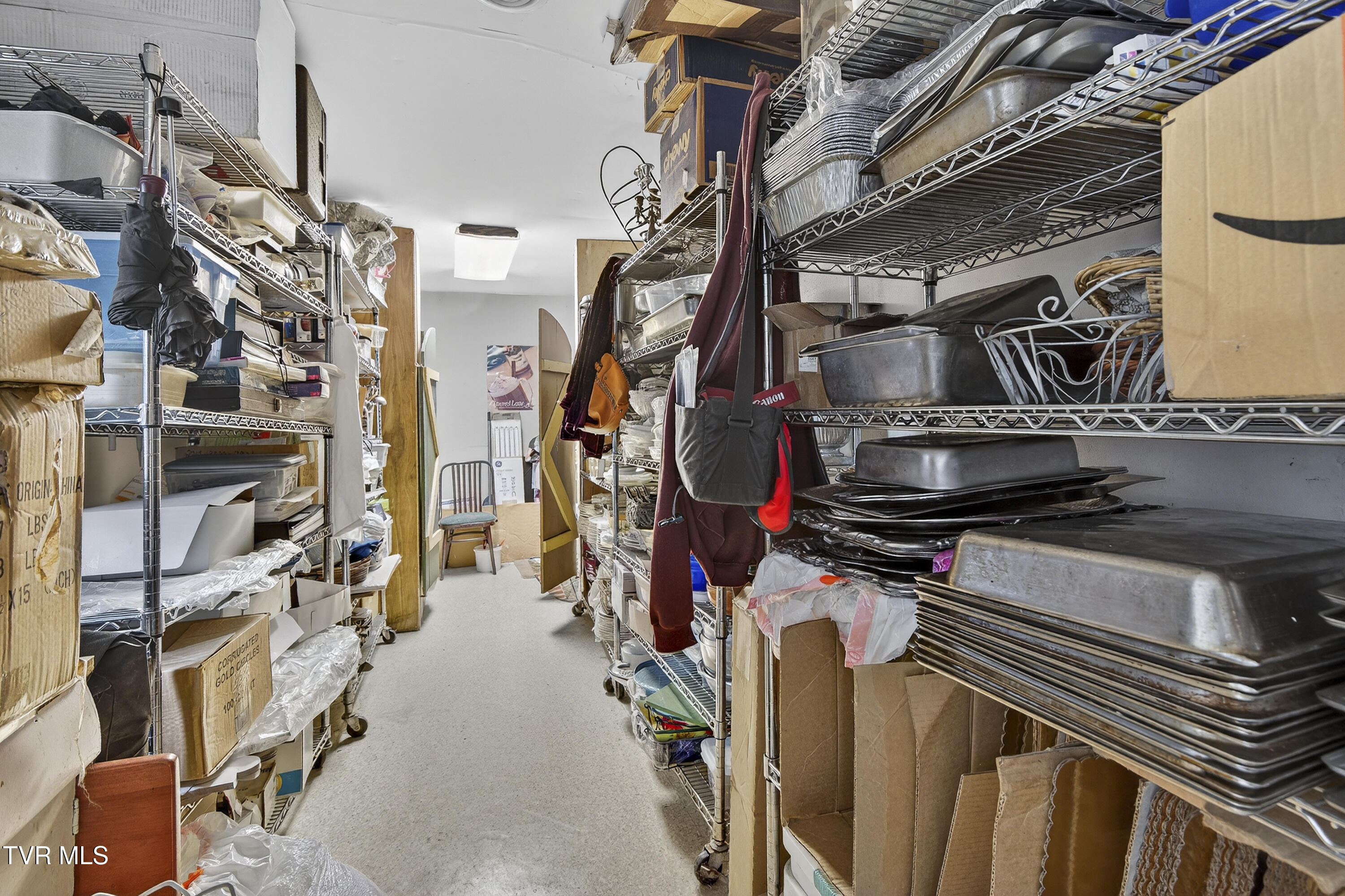 302 Front Street Southwest Abingdon, VA 24210 - Photo 13 of 41 302-Front-St-Abingdon-VA Matt-Smith-Real
