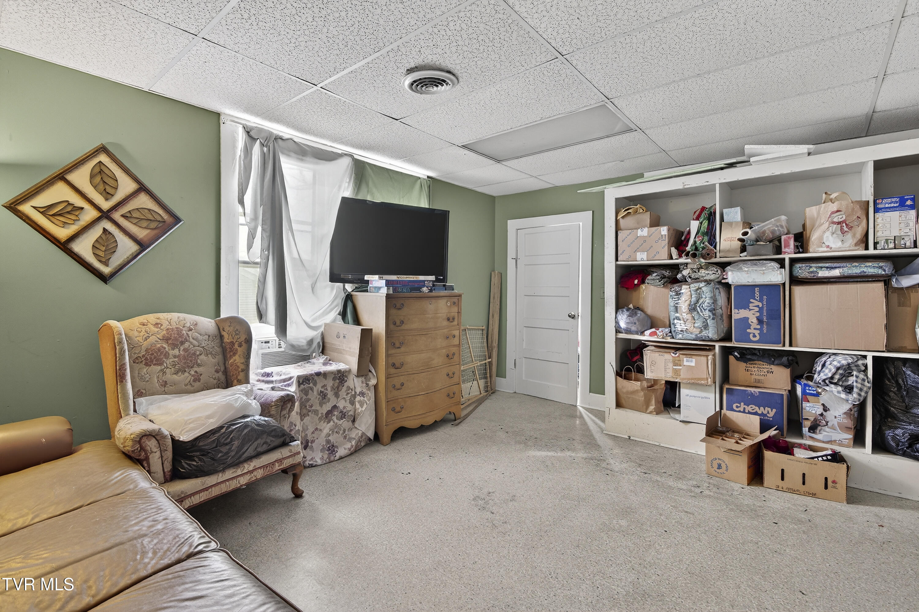 302 Front Street Southwest Abingdon, VA 24210 - Photo 28 of 41 302-Front-St-Abingdon-VA Matt-Smith-Real