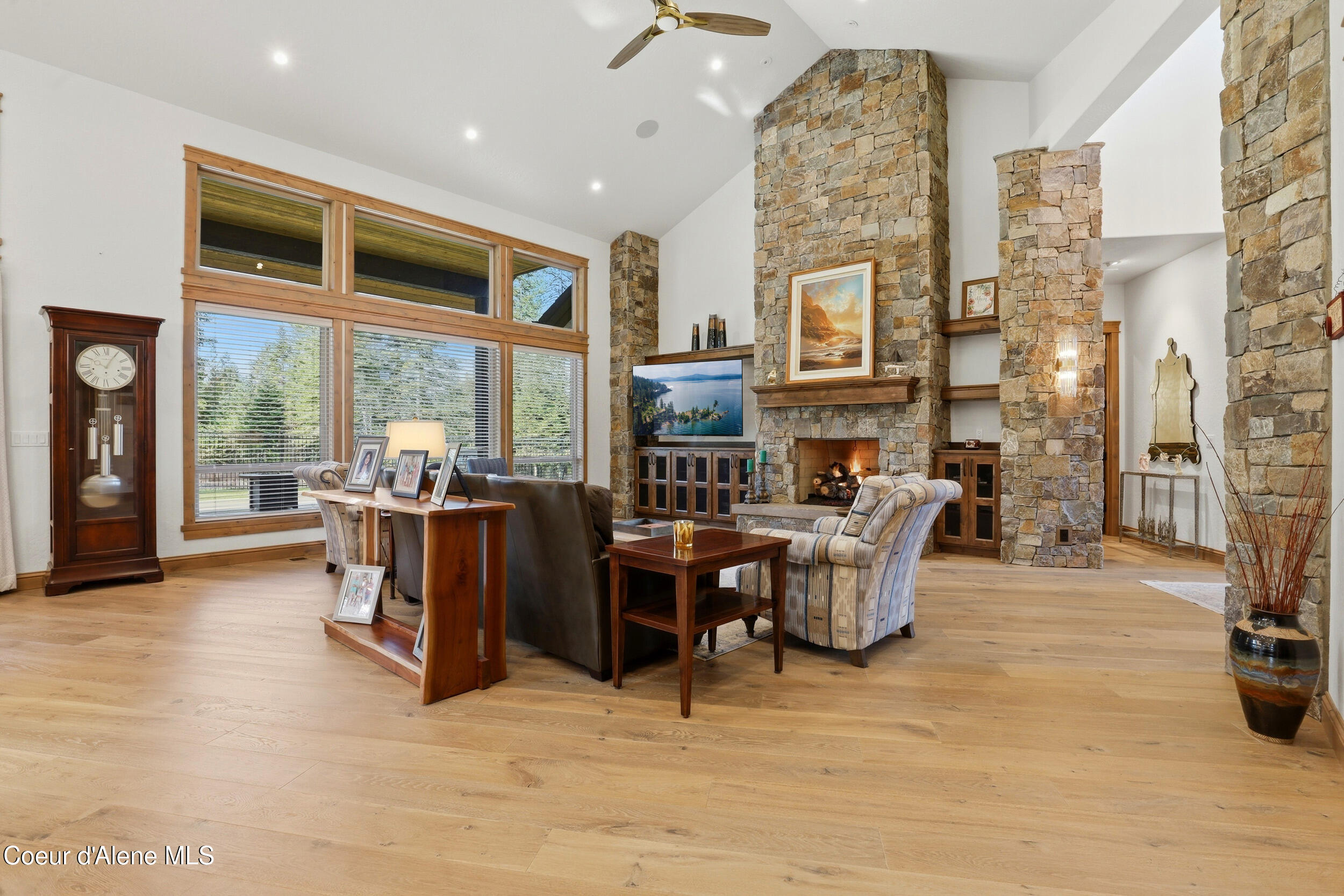 2117 East Amulet Circle Rathdrum, ID 83858 - Photo 7 of 89 Living Room