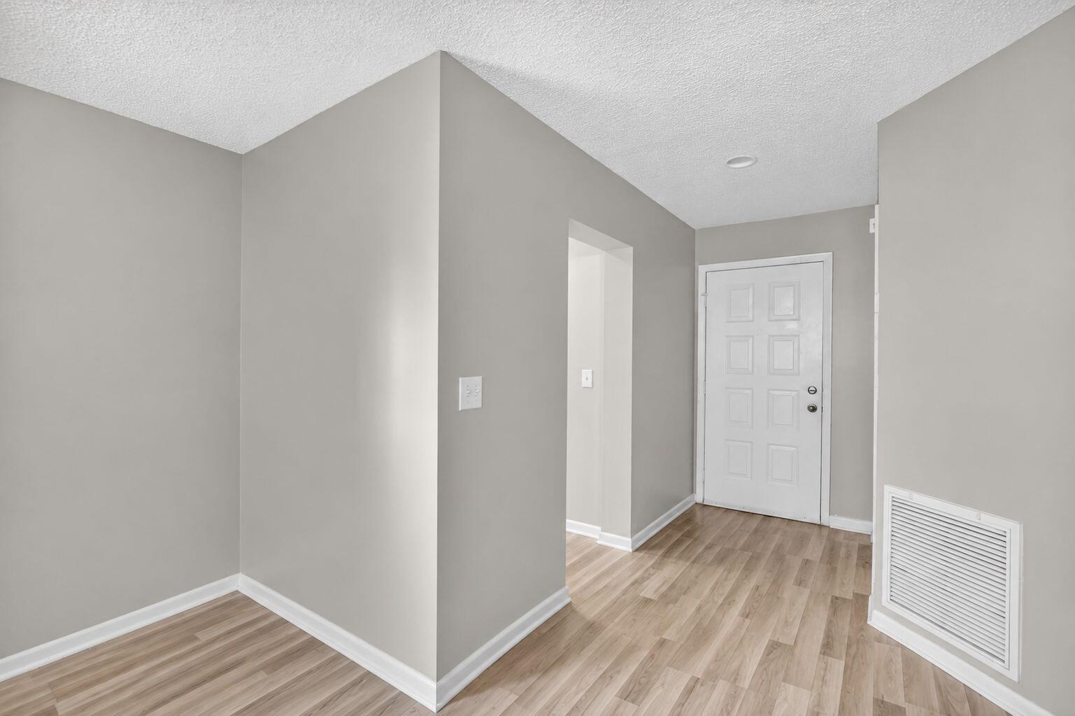5314 Sapphire Valley Boca Raton, FL 33486 - Photo 6 of 49 40-web-or-mls-5314 Sapphire Valley (23)