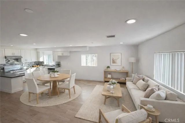 $3,650 | 3527 3/4 Siskiyou Street, Los Angeles, CA 90023