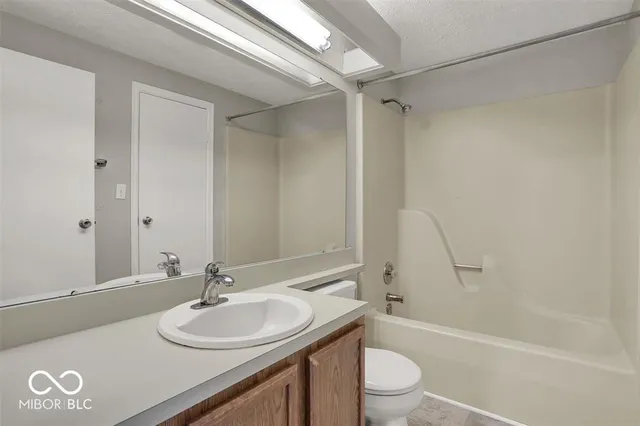 $1,650 | 8528 Hague Road, Indianapolis, IN 46256