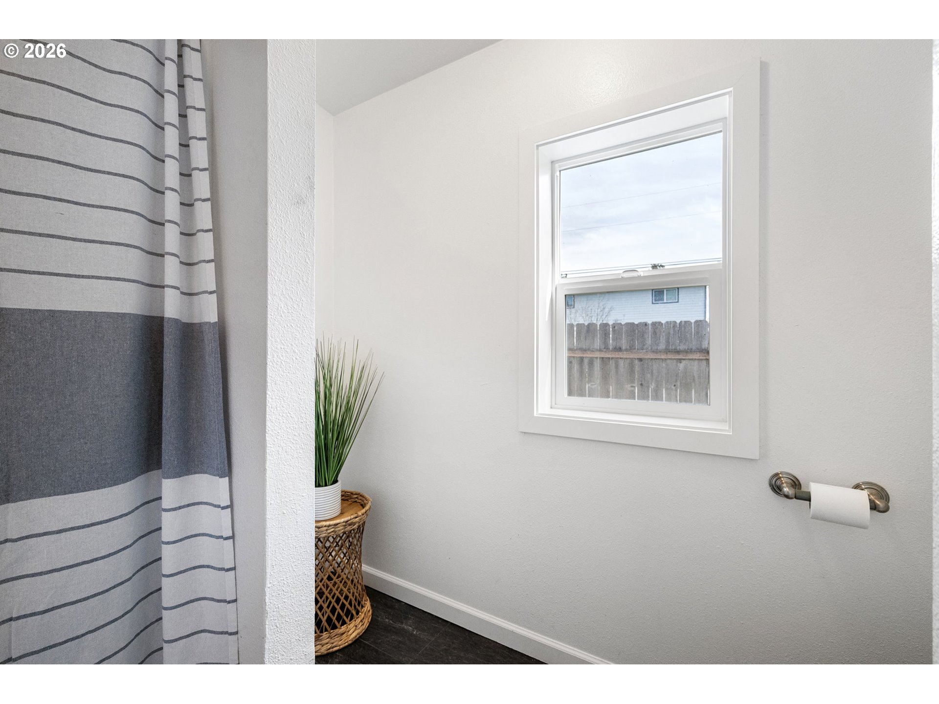 47554 Hansen Street Oakridge, OR 97463 - Photo 20 of 32