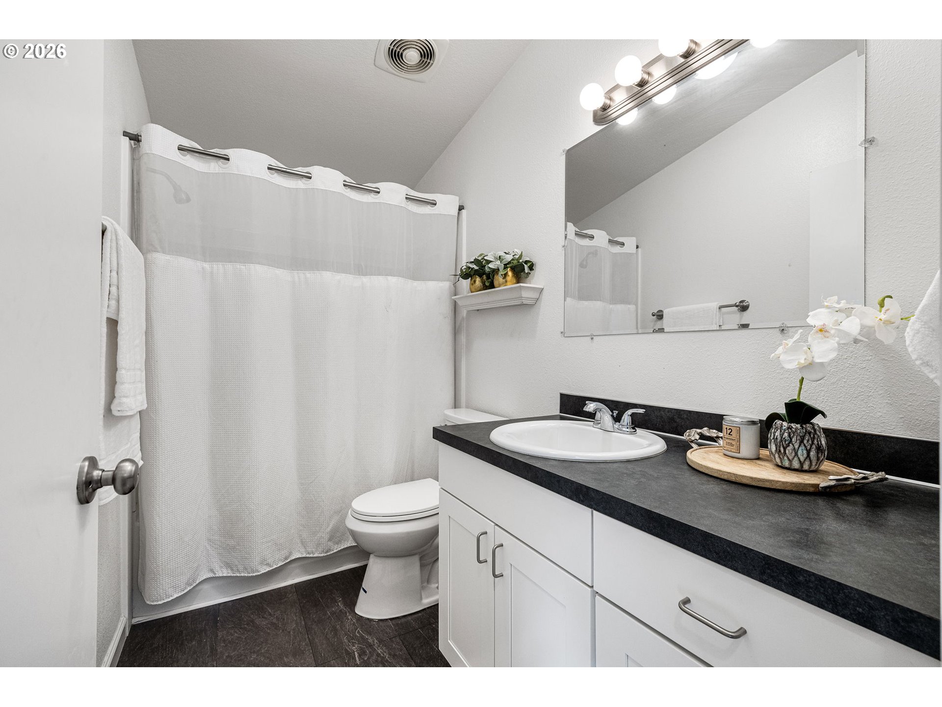 47554 Hansen Street Oakridge, OR 97463 - Photo 23 of 32