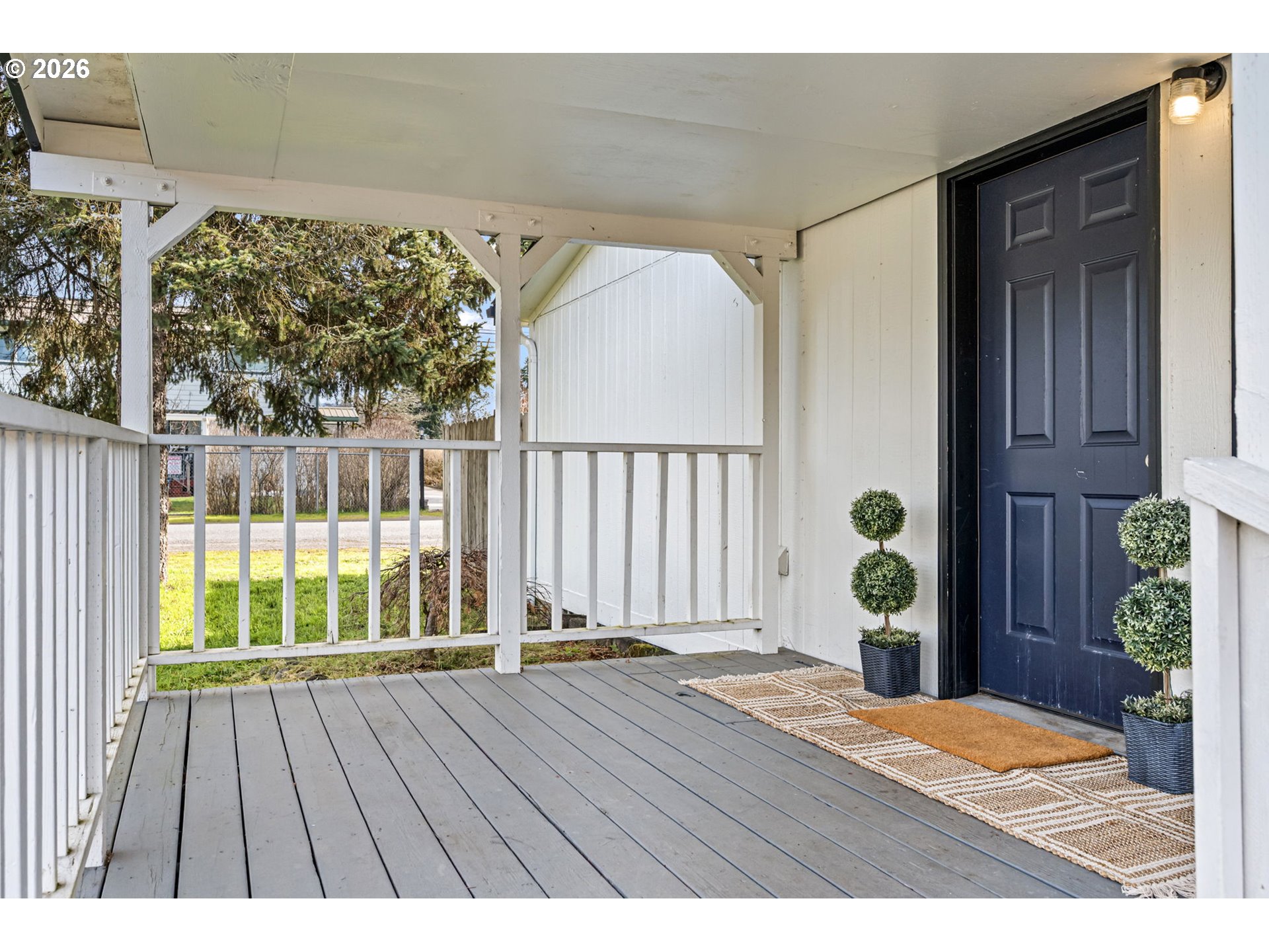 47554 Hansen Street Oakridge, OR 97463 - Photo 5 of 32