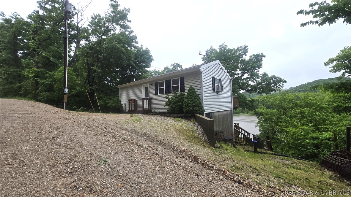 989 Coelleda School Road Roach, MO 65787 - Photo 3 of 37