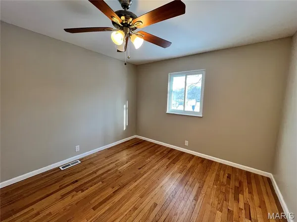 $299,900 | 3615 Dwyer Lane, Florissant, MO 63033