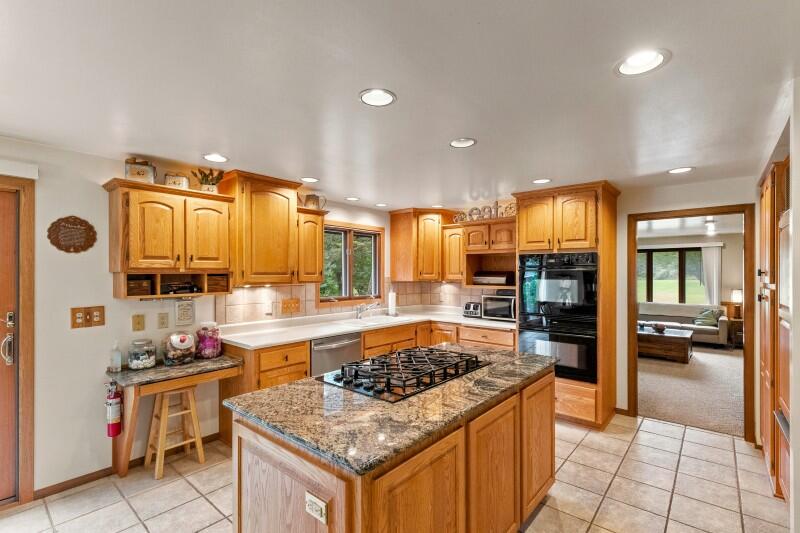 808 Linden Road Kohler, WI 53044 - Photo 5 of 51 808 Linden Rd-9
