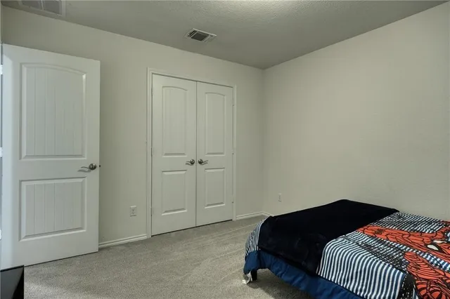 $2,095 | 521 Bradford Lane, Hutto, TX 78634