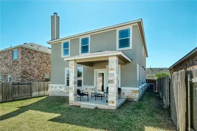 $2,095 | 521 Bradford Lane, Hutto, TX 78634