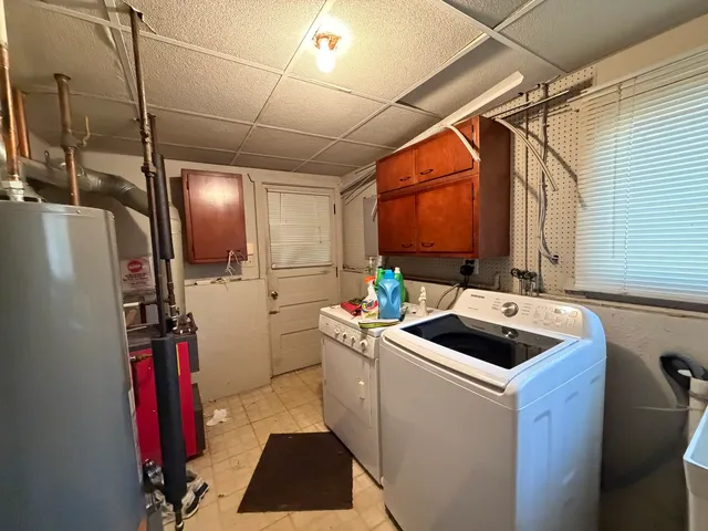 $325,000 | 701 Terry Drive, Joliet, IL 60435