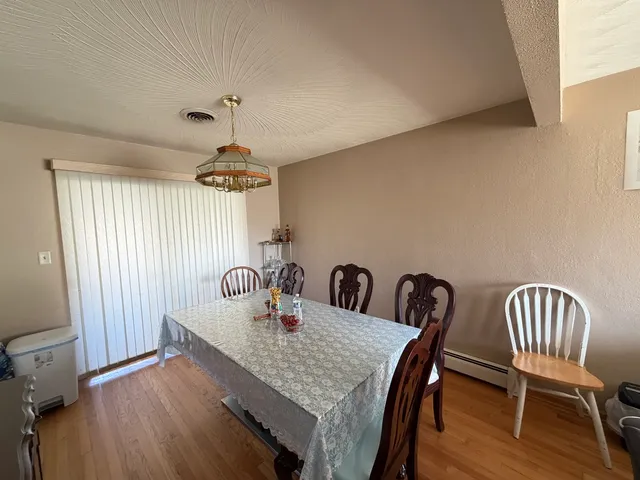 $325,000 | 701 Terry Drive, Joliet, IL 60435