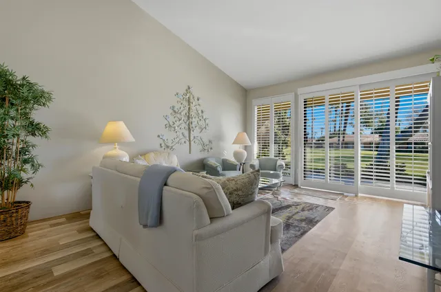 $449,000 | 43 La Cerra Drive, Rancho Mirage, CA 92270