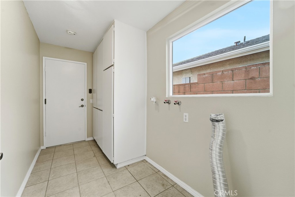 16650 Rinaldi Street Granada Hills, CA 91344 - Photo 28 of 35 a view of an empty room