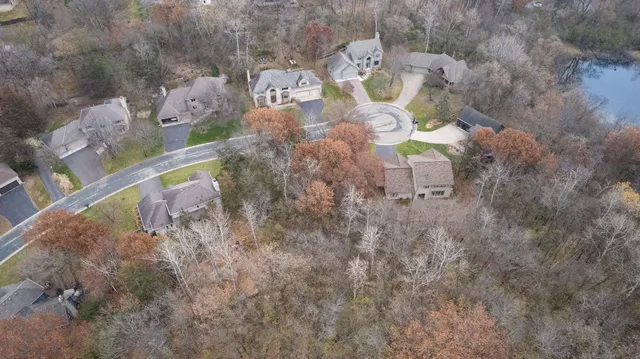 $274,900 | 6250 Mallory Lane, Eden Prairie, MN 55346