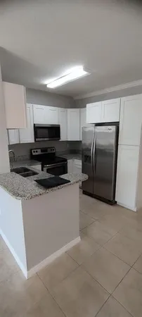$1,700 | 2544 Robert Trent Drive, Unit 825, Orlando, FL 32835