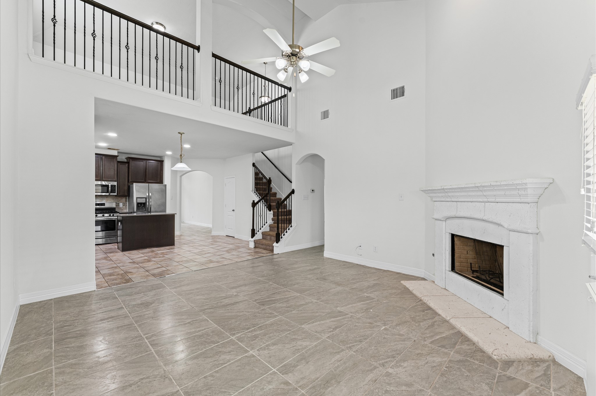13318 Spruce Orchard Court Rosharon, TX 77583 - Photo 13 of 29