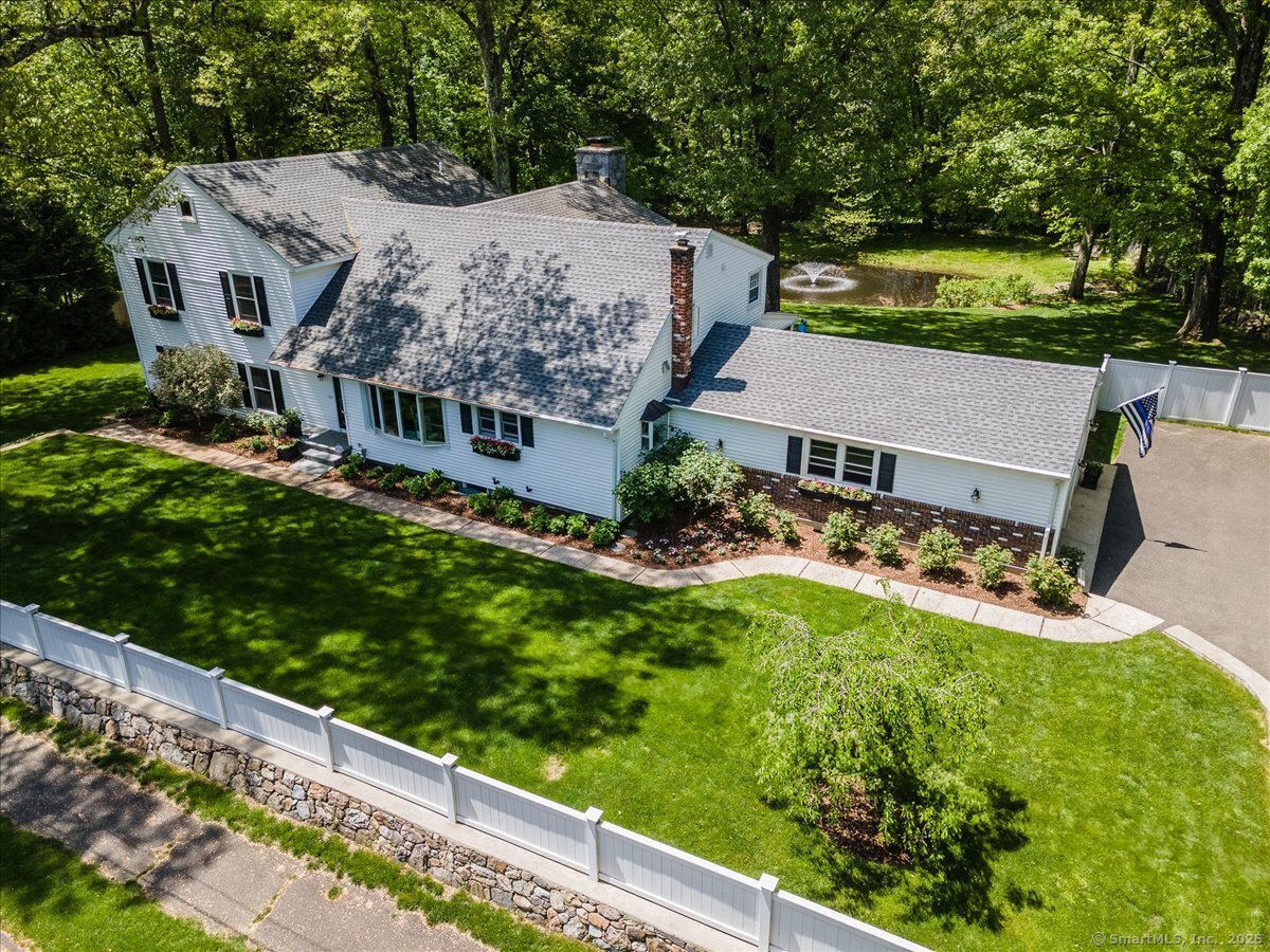 25 Fox Run Road Norwalk, CT 06850 - Photo 1 of 1