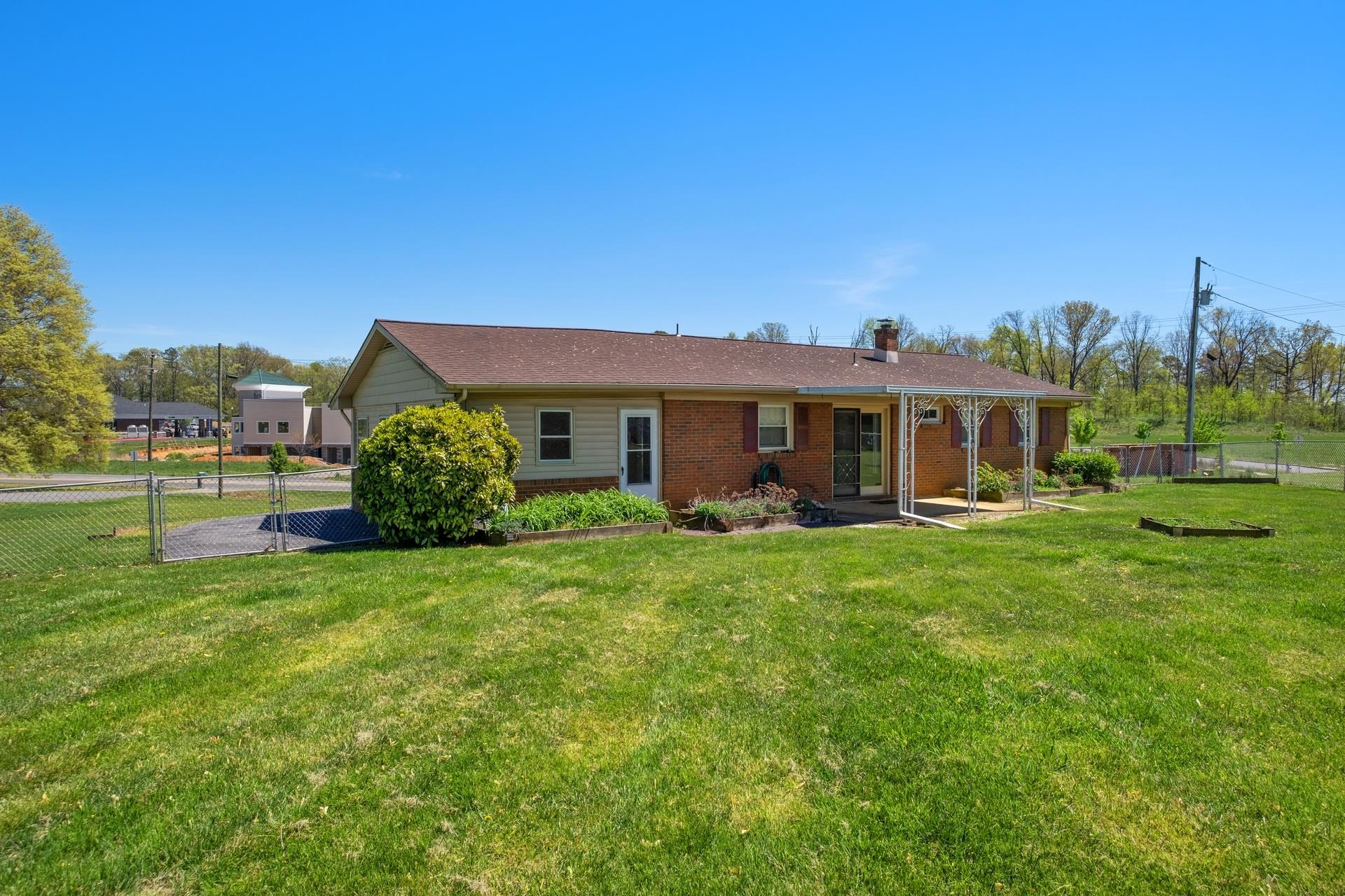 2753 Ridgedale Road Harrisonburg, VA 22801 - Photo 8 of 27 Gallery Image 8