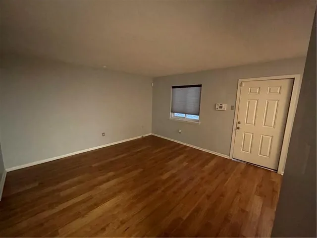 $1,200 | 500 Lake Marina Drive, Unit 209, New Orleans, LA 70124