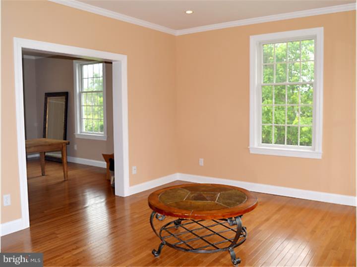 705 Old Scotch Road Pennington, NJ 08534 - Photo 15 of 25 Living Room