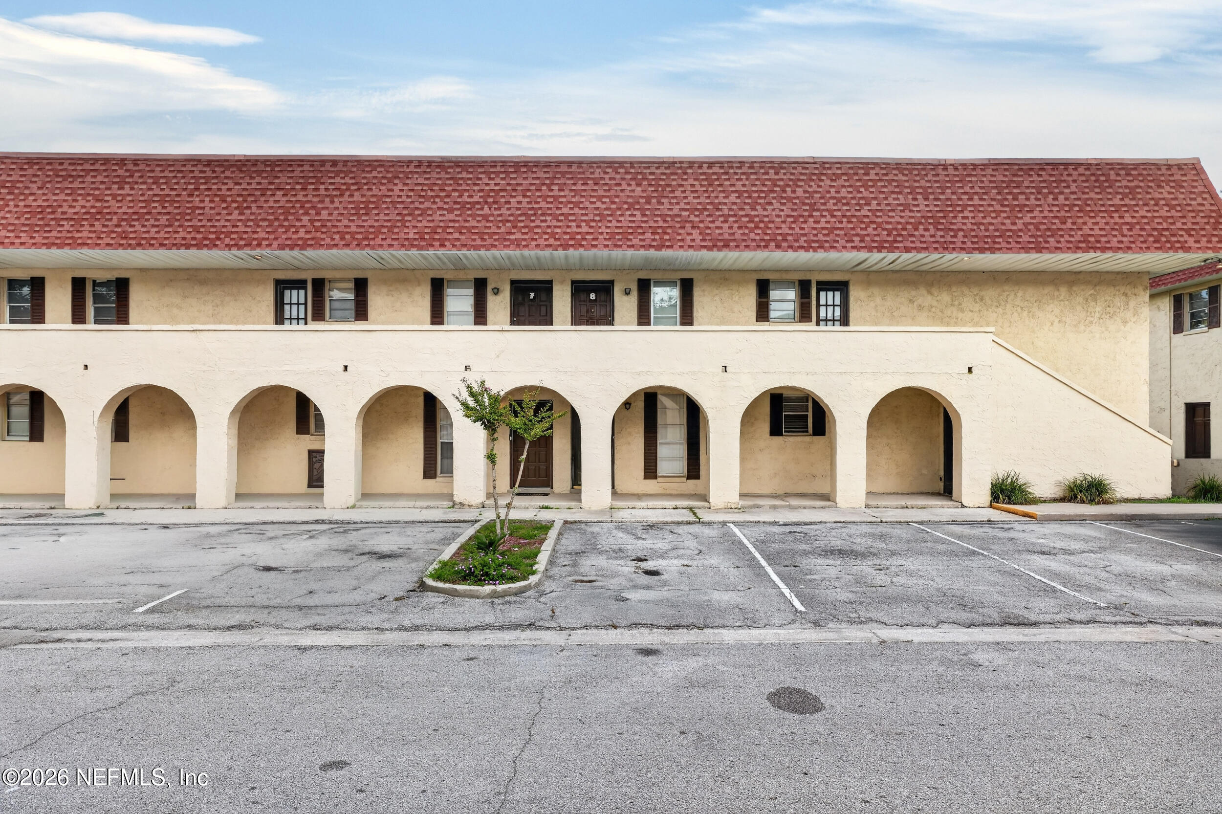 1757 El Camino Road, Unit 4 Jacksonville, FL 32216 - Photo 1 of 26 1_lens2listing-25