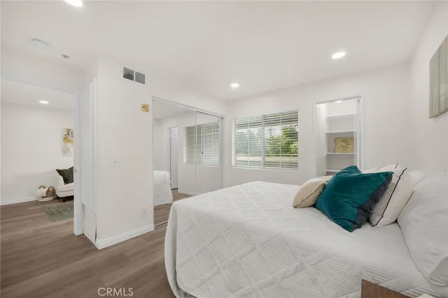 $375,000 | 1501 North Brea Boulevard, Unit 220, Fullerton, CA 92835