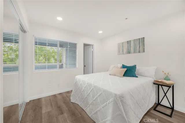 $375,000 | 1501 North Brea Boulevard, Unit 220, Fullerton, CA 92835