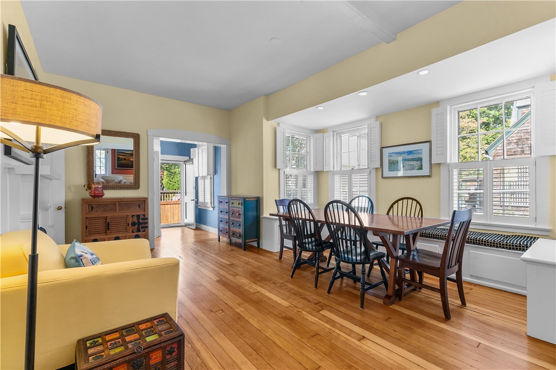 58 2nd Street Newport, RI 02840 - Photo 4 of 39