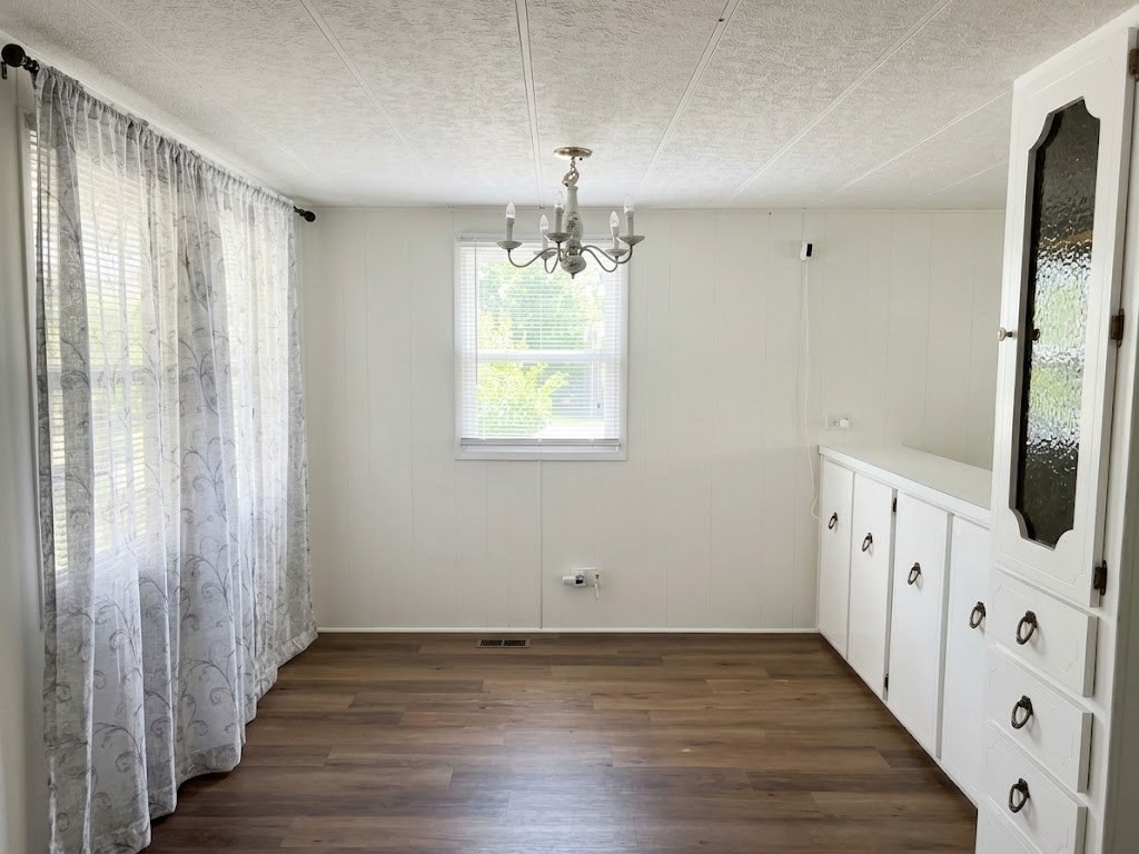 65 Beechwood Road Halifax, MA 02338 - Photo 8 of 13 Gallery Image 8