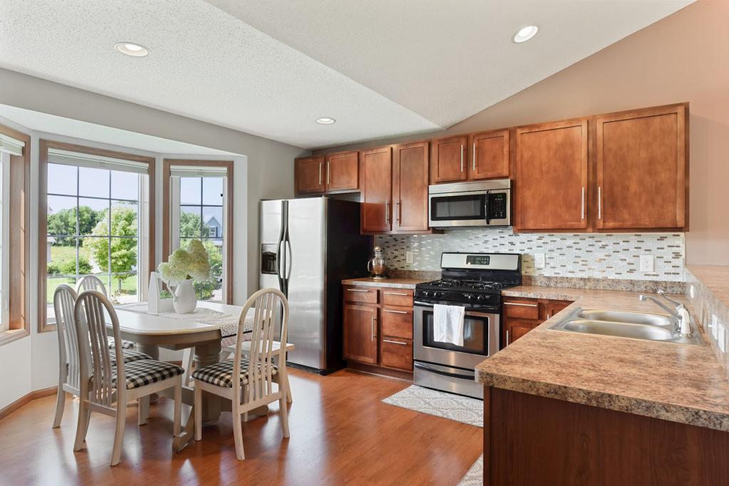 9621 Glacier Road Minnetrista, MN 55375 - Photo 14 of 49 Gallery Image 14