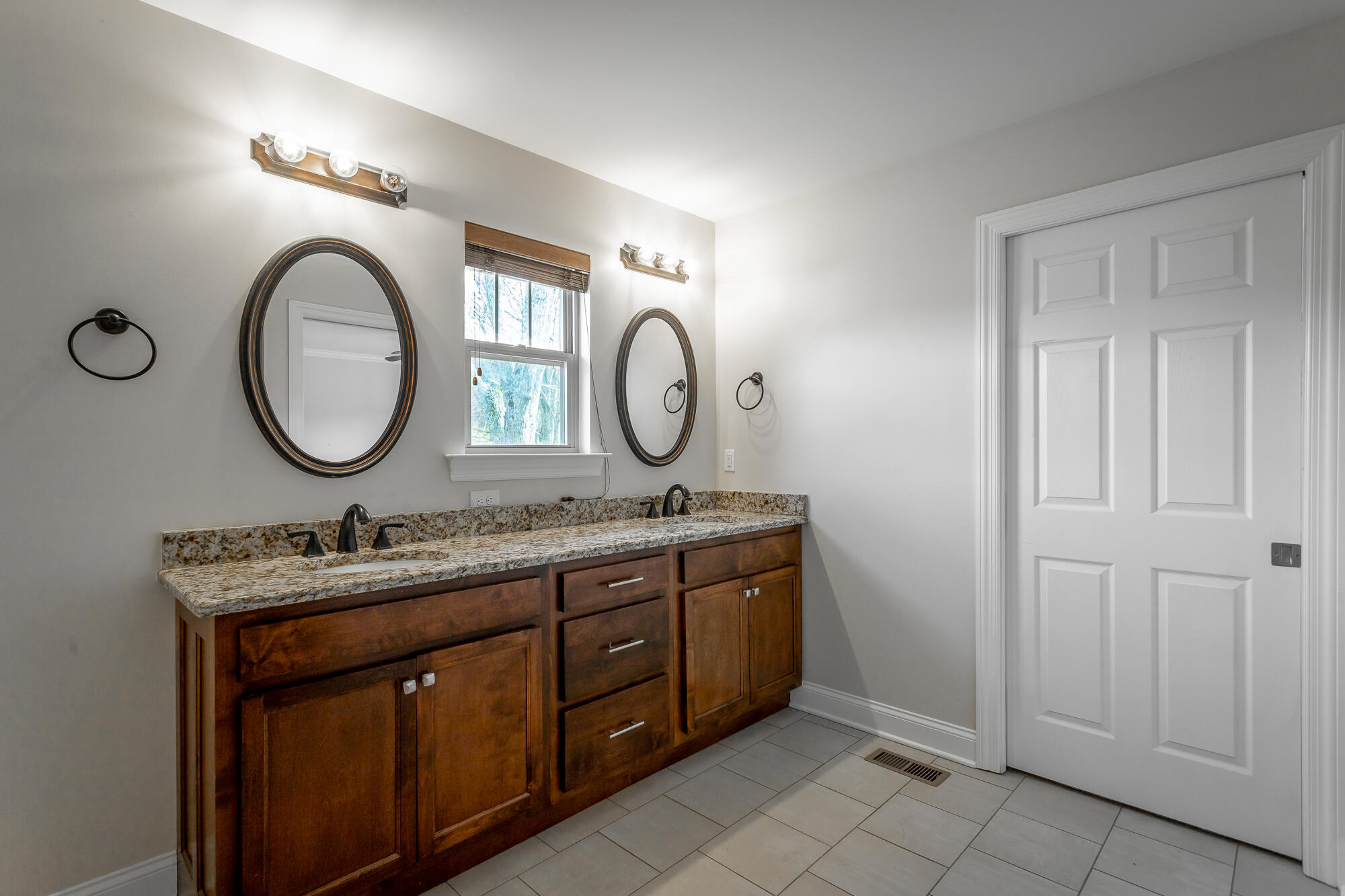 196 Pleasant View Drive Ringgold, GA 30736 - Photo 23 of 62 Master with granite and double Vanity