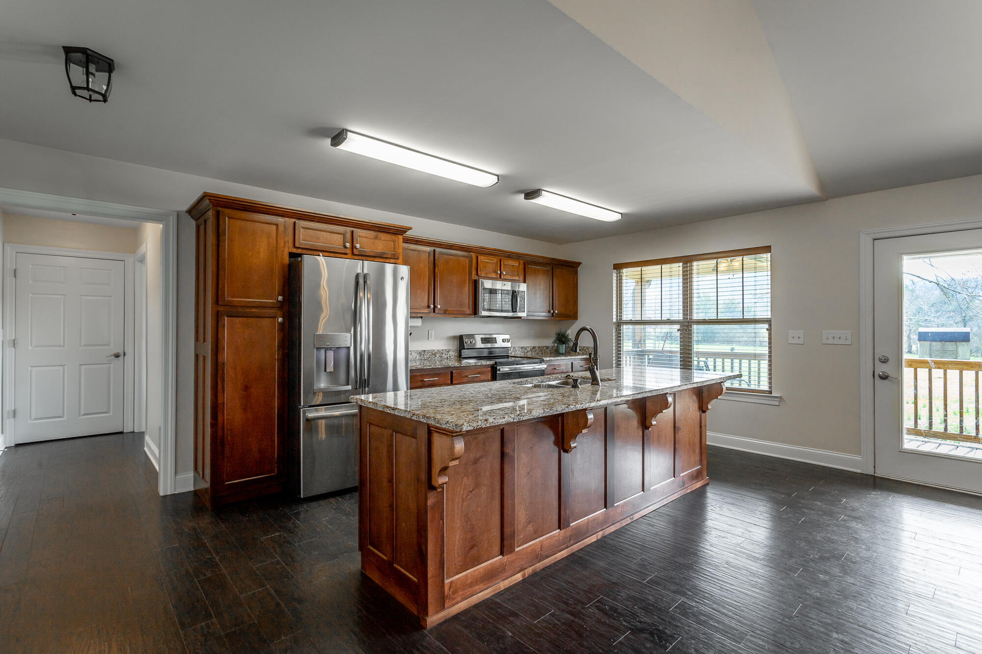 196 Pleasant View Drive Ringgold, GA 30736 - Photo 9 of 62 Loads of counter space