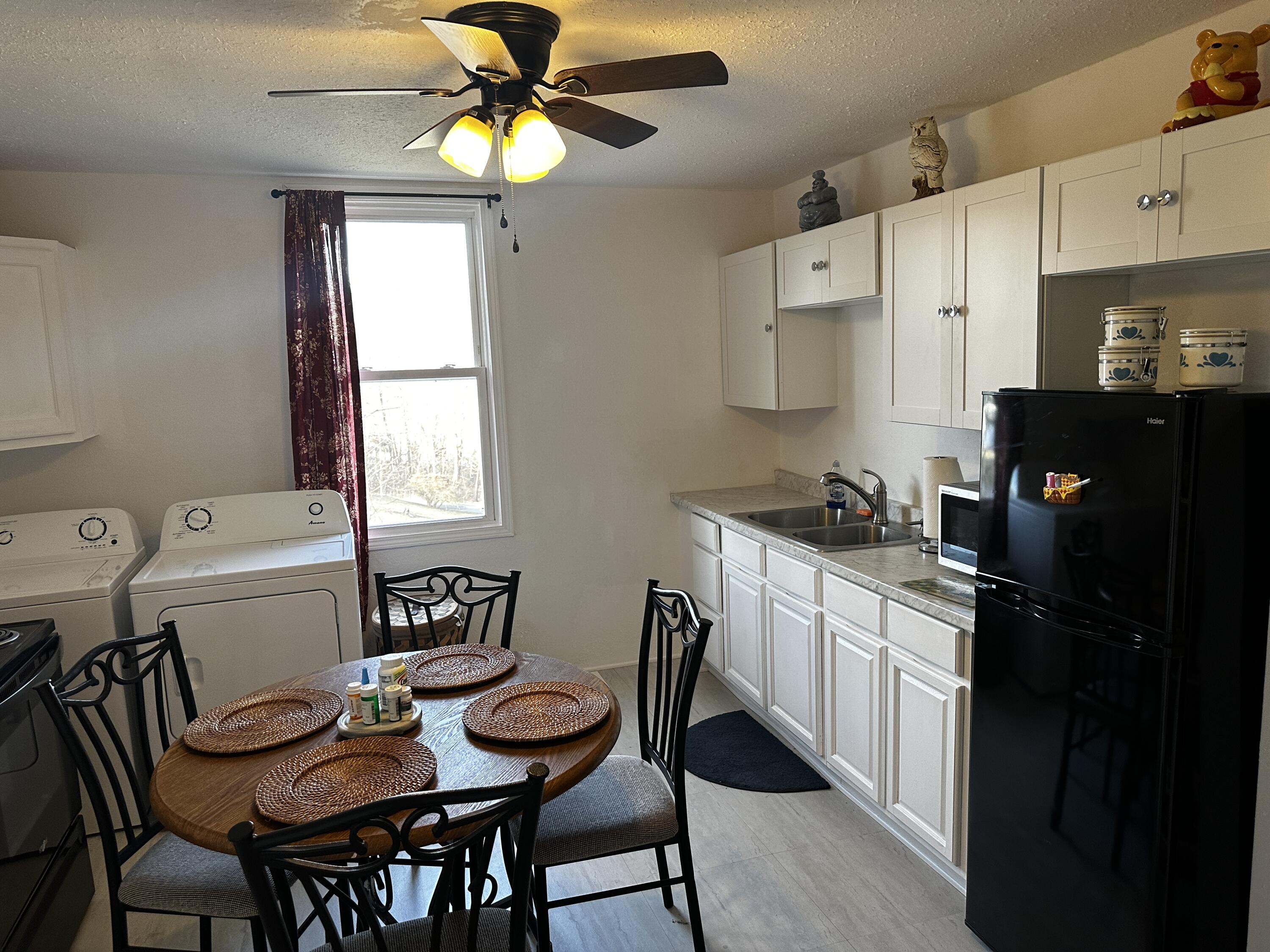 709 May Avenue Southwest Coeburn, VA 24230 - Photo 15 of 24 AD175273-CCBA-4C7A-A75E-350674C46FFF