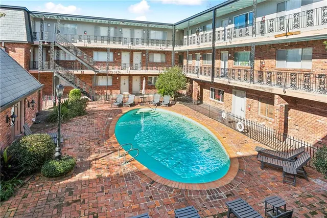 $240,000 | 3201 St Charles Avenue, Unit 229, New Orleans, LA 70115