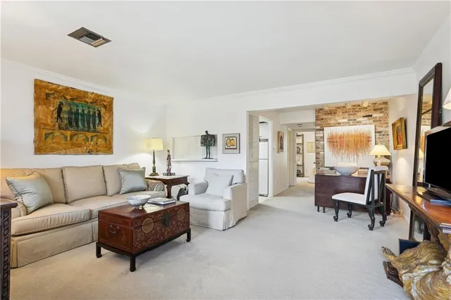 $240,000 | 3201 St Charles Avenue, Unit 229, New Orleans, LA 70115