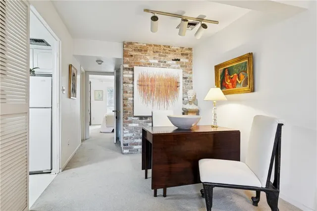 $240,000 | 3201 St Charles Avenue, Unit 229, New Orleans, LA 70115