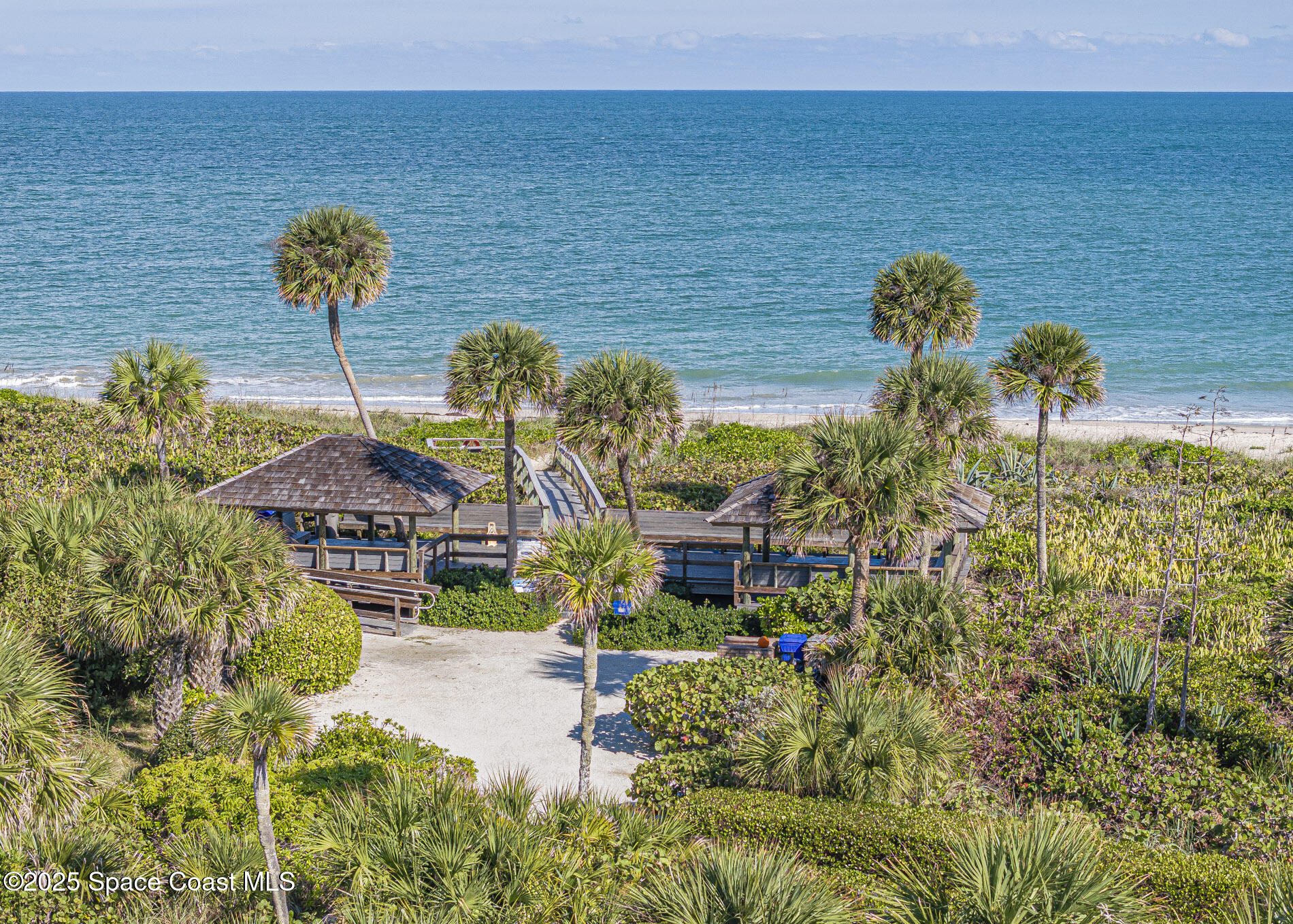1903 Bay Road, Unit 205 Vero Beach, FL 32963 - Photo 45 of 53 15 (2)
