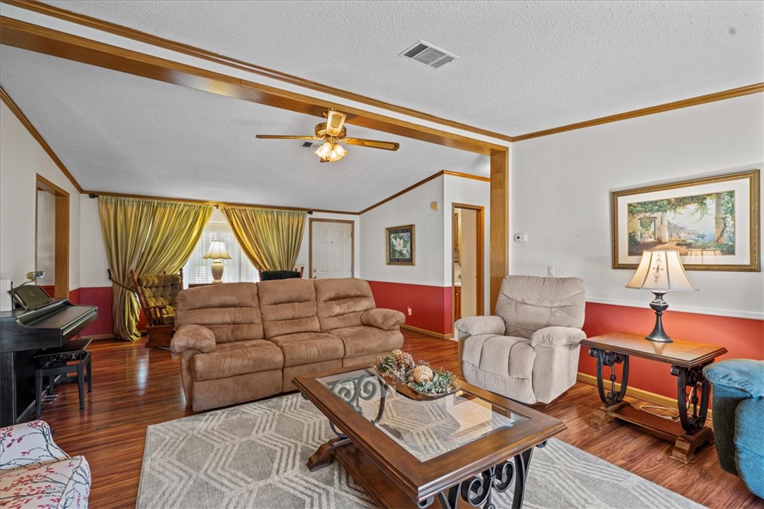 2021 Fairplay Road Townville, SC 29689 - Photo 8 of 40 Gallery Image 8