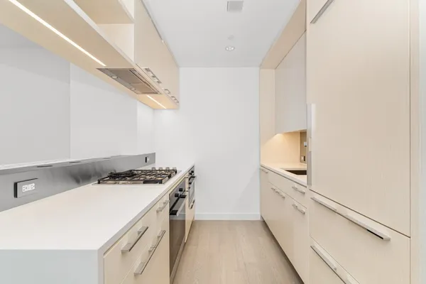 $5,300 | 252 South Street, Unit 42F | Two Bridges