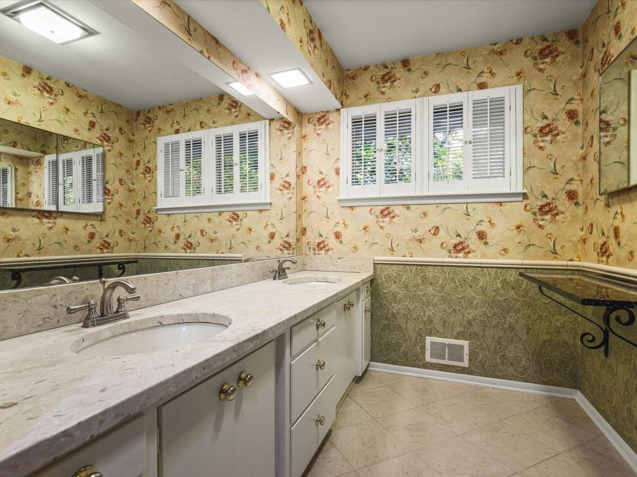 4007 Landstrom Road Rockford, IL 61107 - Photo 28 of 43 Gallery Image 28