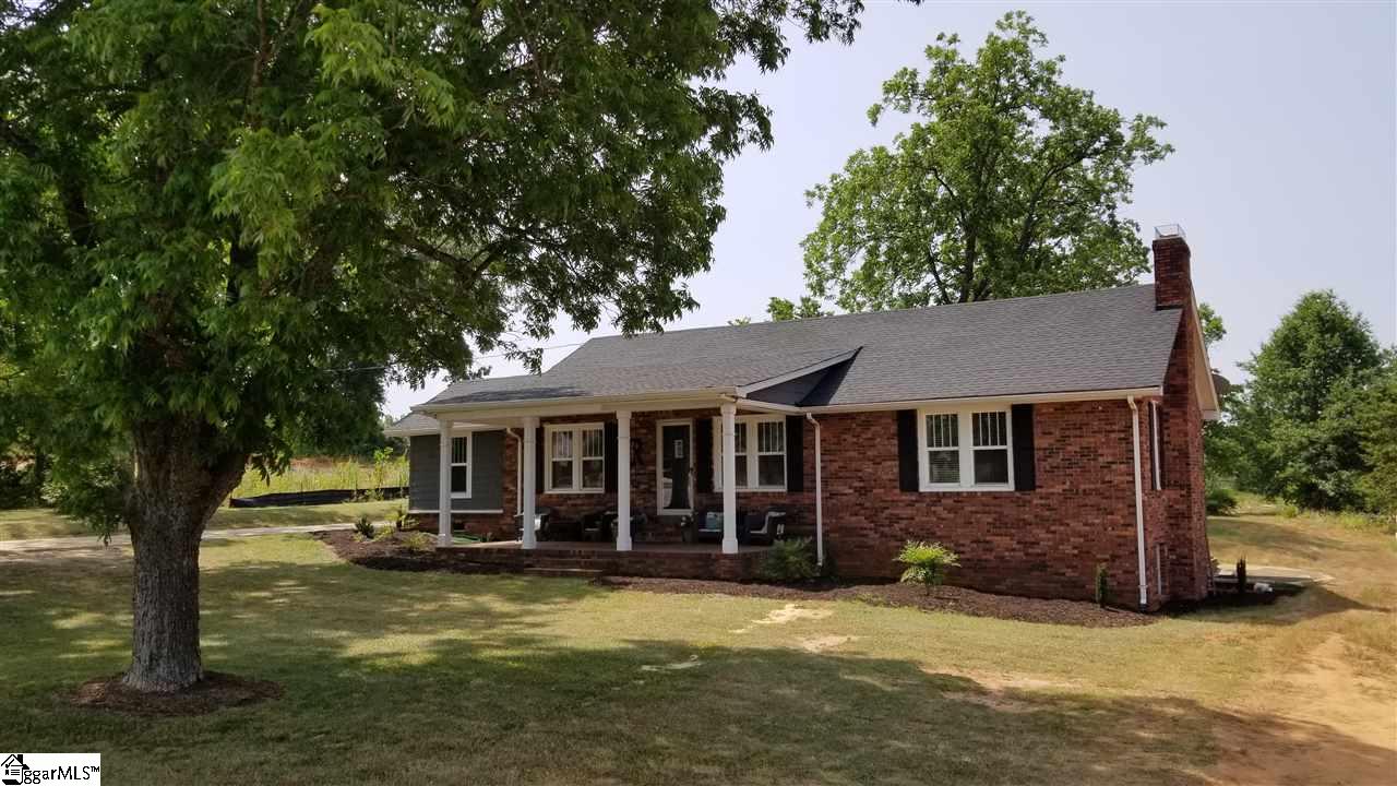 3021 Locust Hill Road Taylors, SC 29687 - Photo 1 of 21 Gallery Image 1