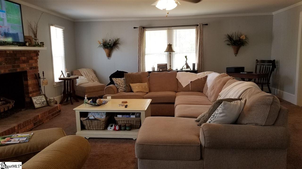 3021 Locust Hill Road Taylors, SC 29687 - Photo 7 of 21 Gallery Image 7