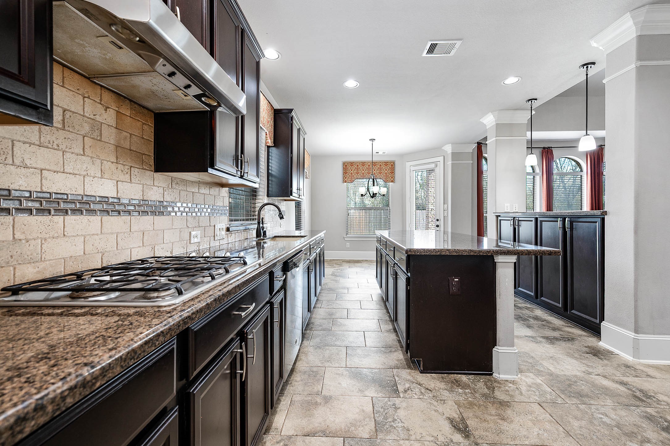 5405 Spear Trail Lane Rosharon, TX 77583 - Photo 14 of 35