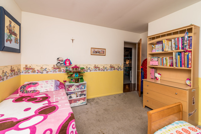 22 Durango Road Montgomery, IL 60538 - Photo 17 of 25 a bedroom with a bed and a closet