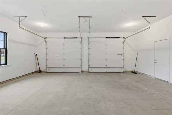 $459,900 | 2563 Clubhouse Drive, Lake City, MN 55041